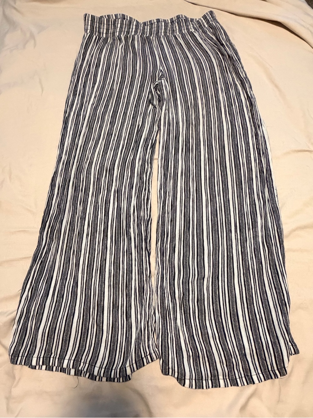 Striped Wide-Leg Pants - Black & White